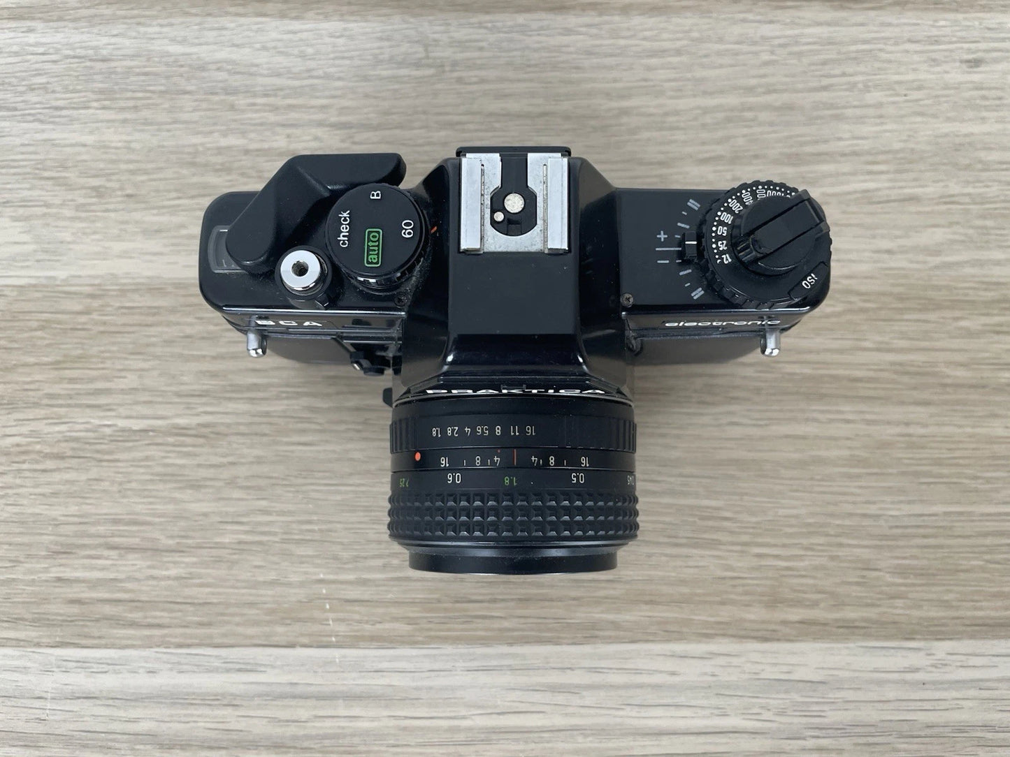 Fotocamera Praktica BCA Electronic Analogica Reflex 35 mm Flash Obiettivo Nero