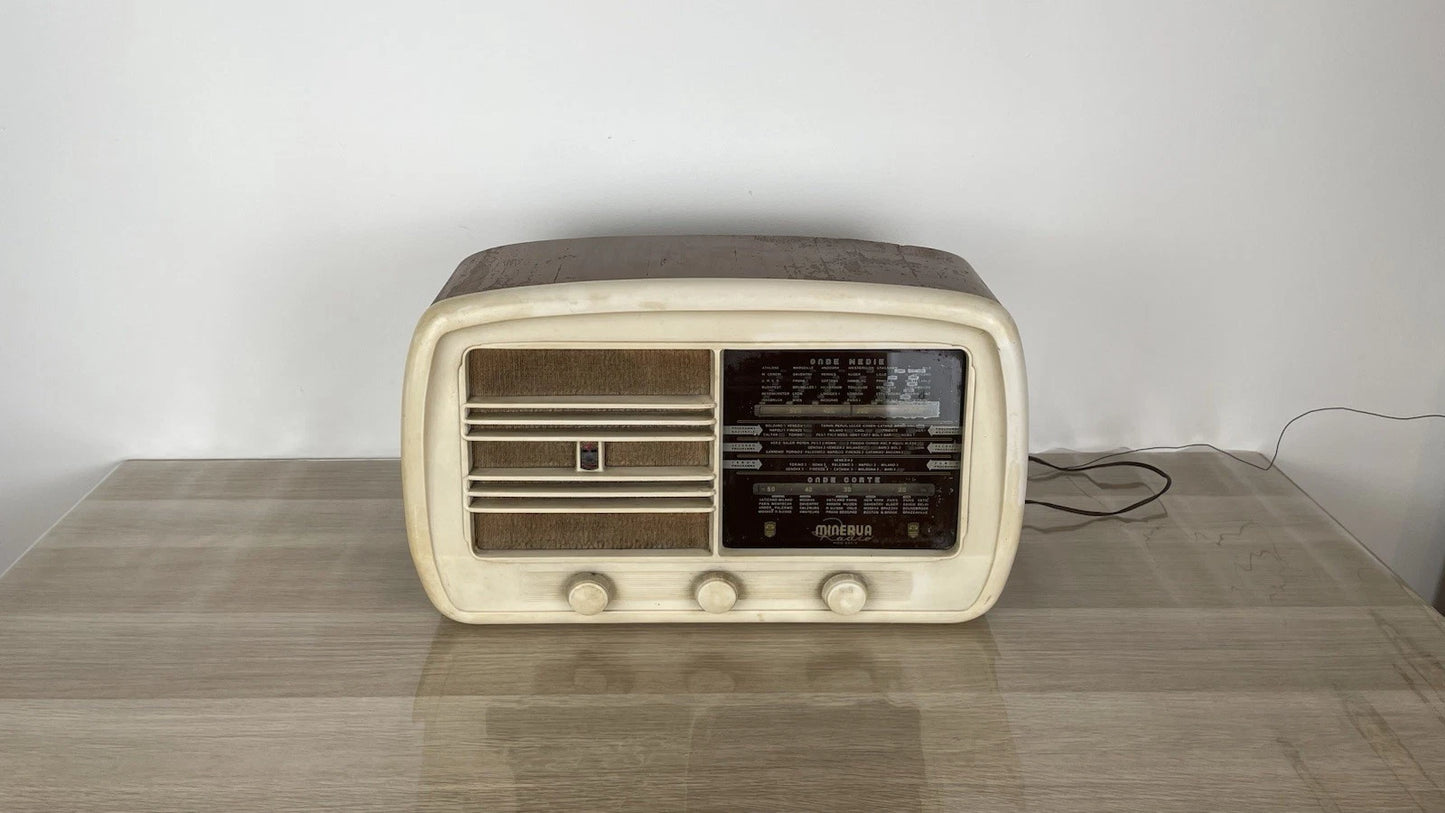 Antica Radio D'Epoca Minerva 525/2 Vintage Valvolare Anni 50 In Legno Solo AM