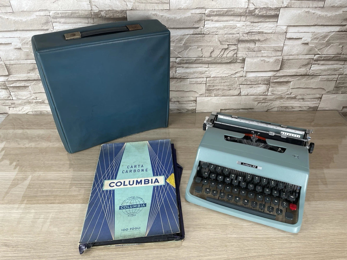 Macchina Da Scrivere Olivetti Lettera 32 Vintage Design Nizzoli Anni 60 Azzurra
