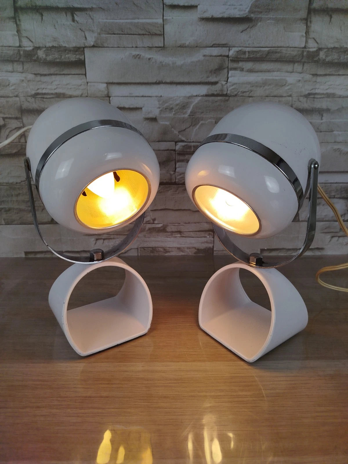 Coppia Di Lampade Da Tavolo Space Age Abat-jour Anni 70 Bianche Comodino Design