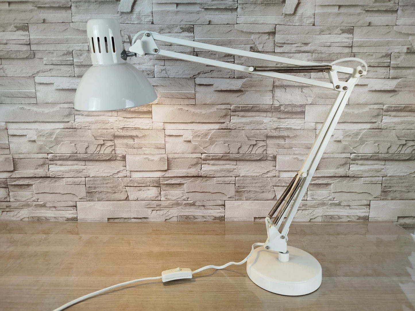 Lampada Da Tavolo Snodabile Industriale Bianca Da Officina Vintage Con Cavo