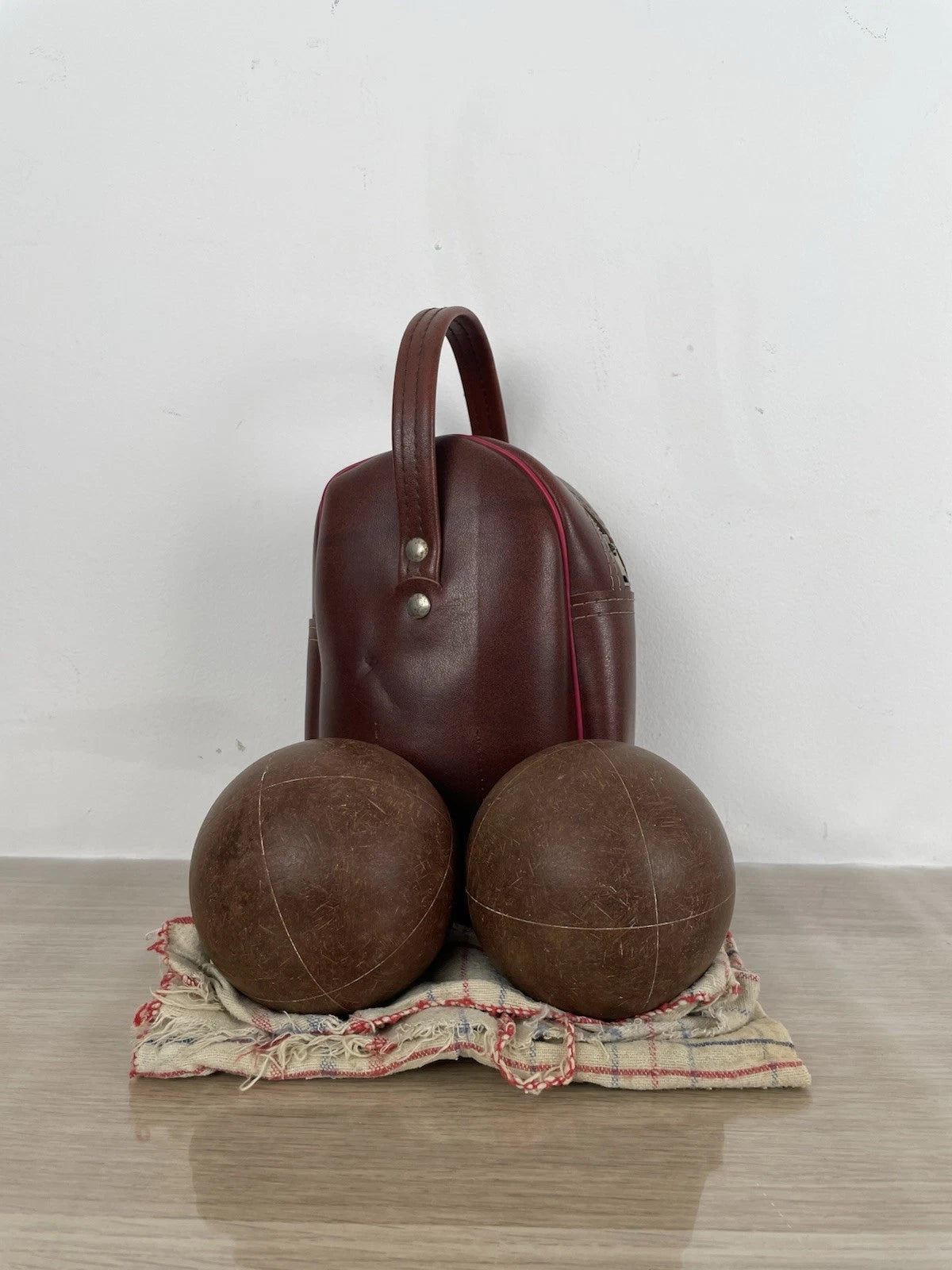 Set 2 Bocce Da Gioco Professionali Vintage Con Custodia Marrone In Pelle E Pezza