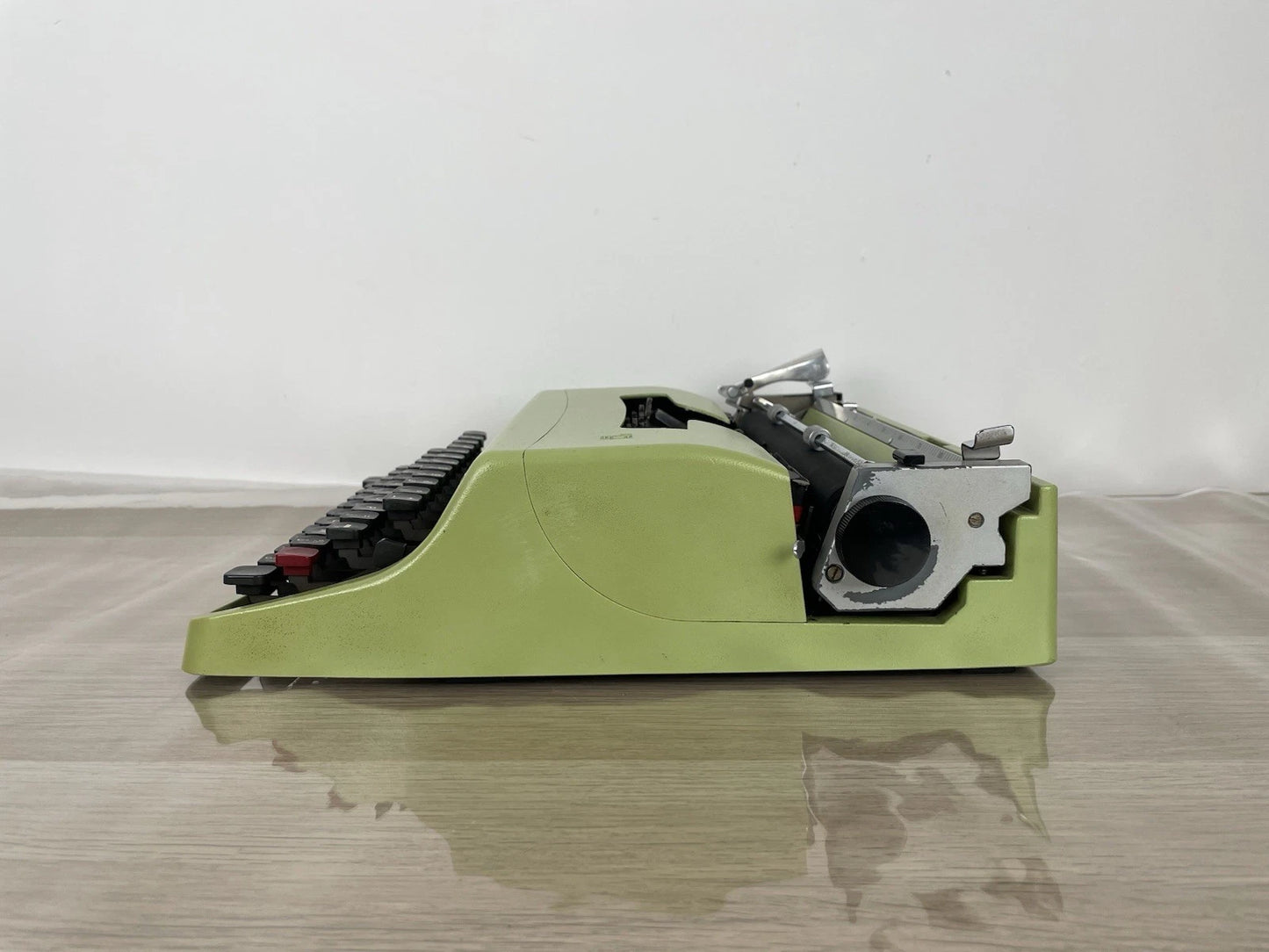 Macchina Da Scrivere Olivetti Lettera 32 Vintage Verde Nizzoli Anni 60 +Custodia