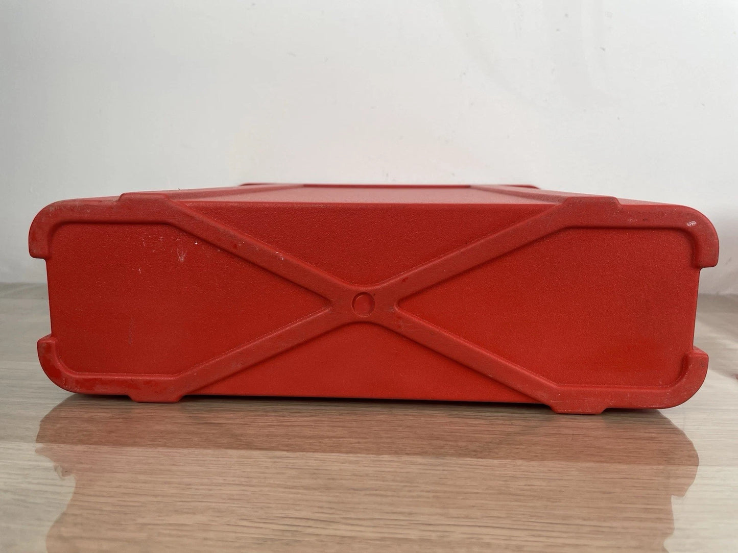 Olivetti Valentine Macchina Per Scrivere Rossa Ettore Sottsass Anni 70 MoMa NYC