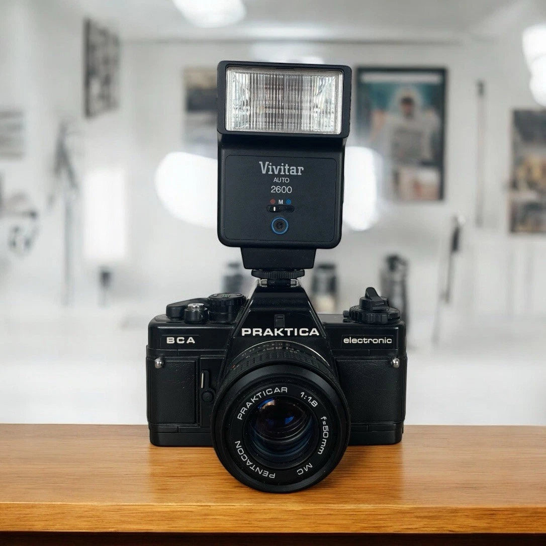 Fotocamera Praktica BCA Electronic Analogica Reflex 35 mm Flash Obiettivo Nero