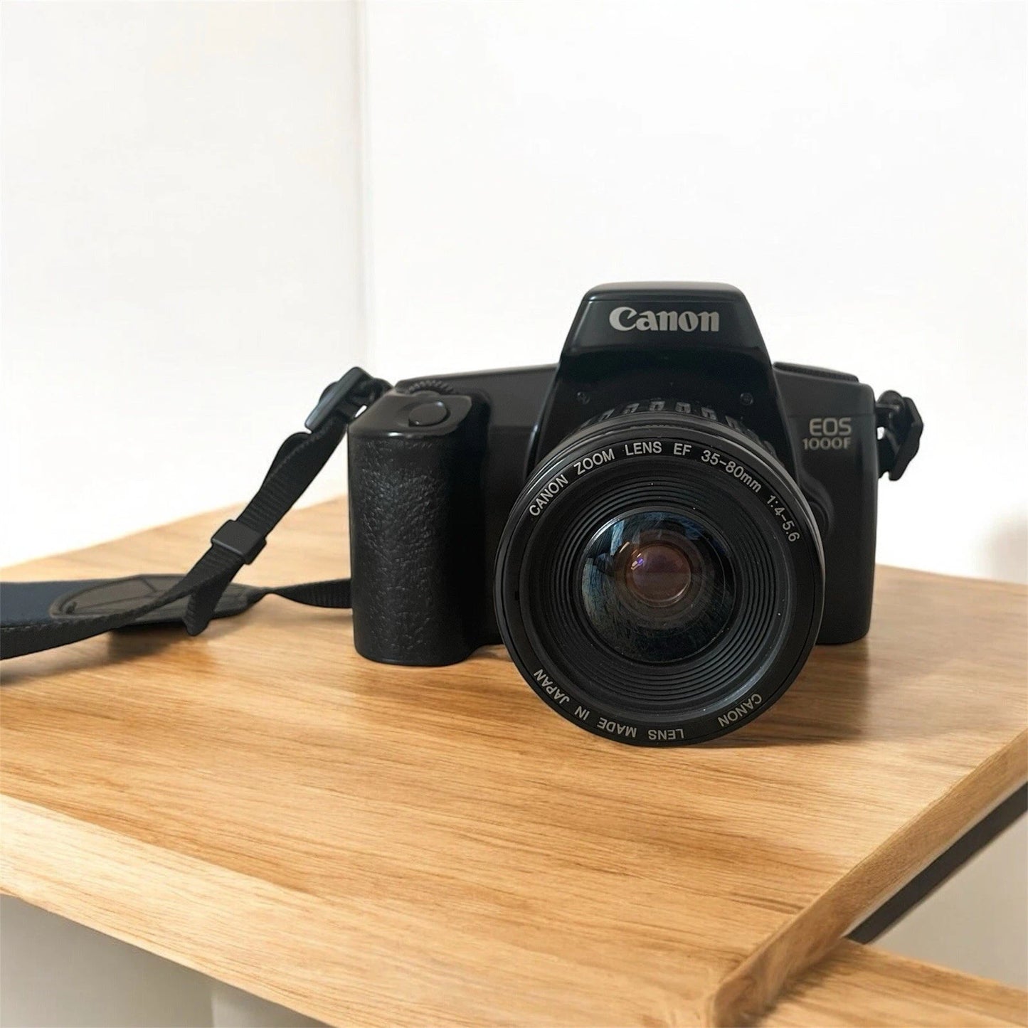 Fotocamera Analogica Canon EOS 1000F Con Obiettivo 35-80mm Reflex SLR Rebel