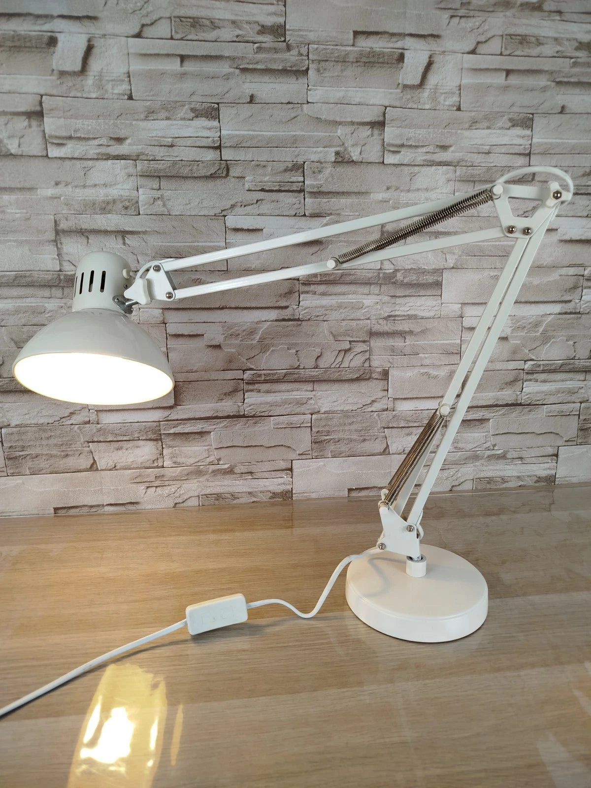 Lampada Da Tavolo Snodabile Industriale Bianca Da Officina Vintage Con Cavo