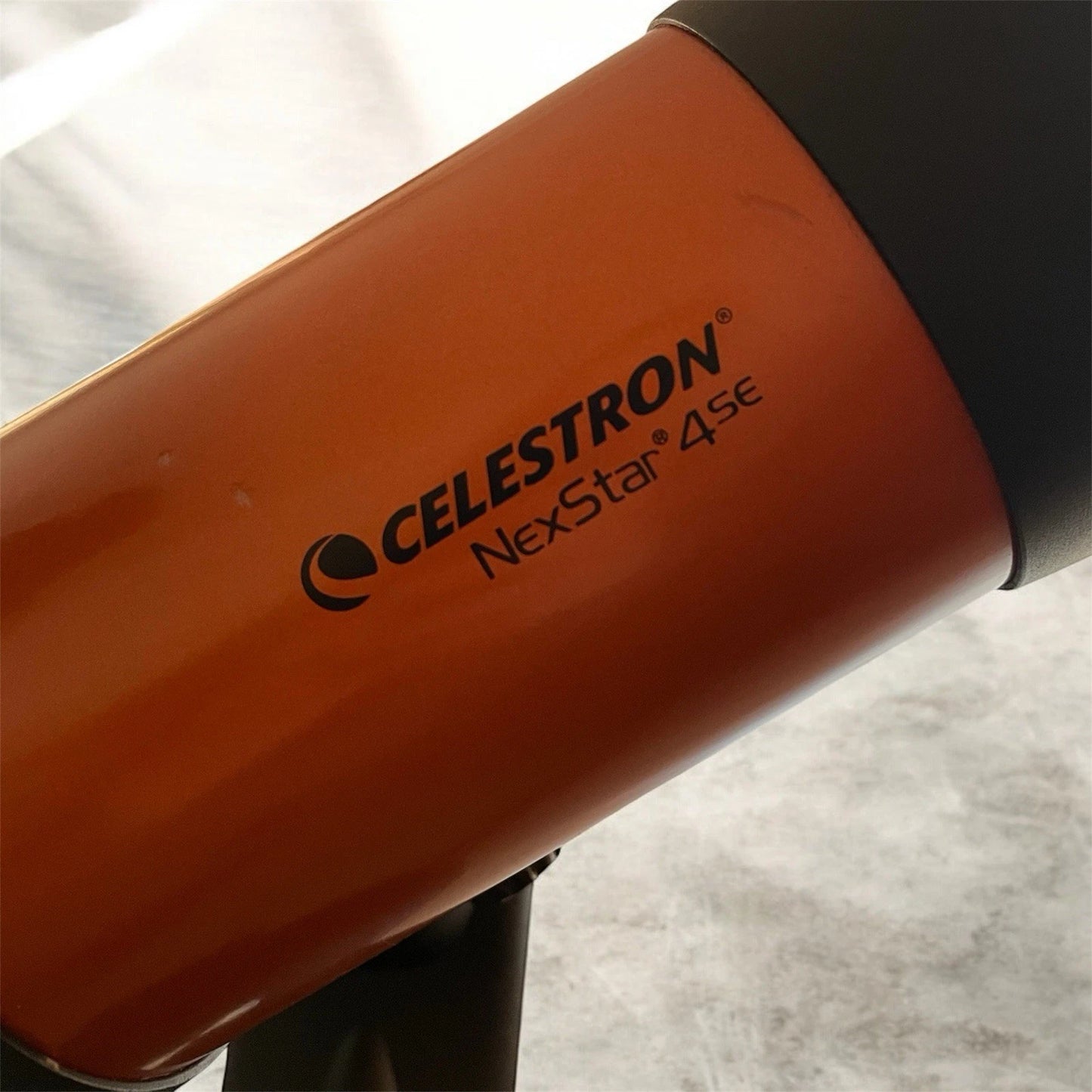 Telescopio Celestron NexStar 4Se USA Luna Stelle Pianeti Arancione E Treppiede