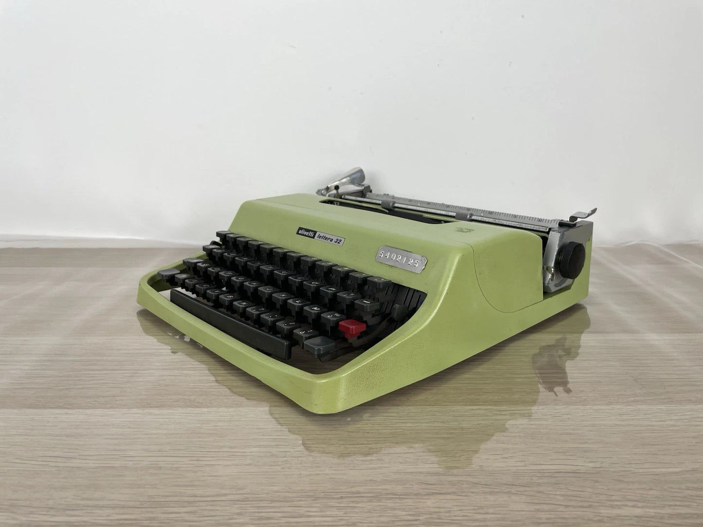 Macchina Da Scrivere Olivetti Lettera 32 Vintage Verde Nizzoli Anni 60 +Custodia