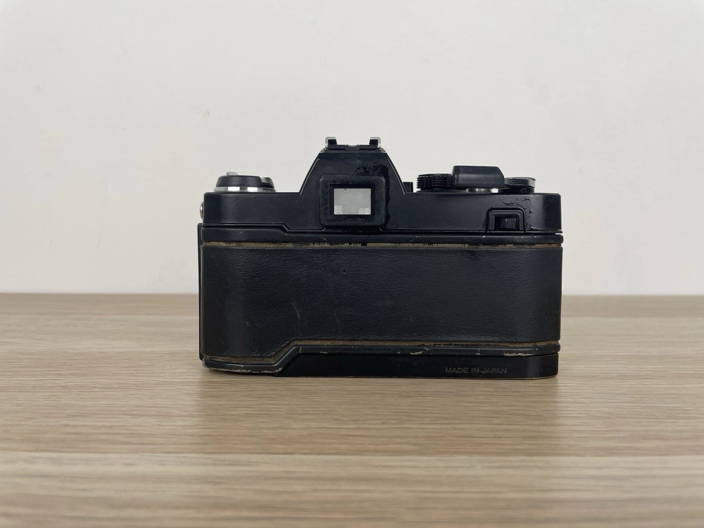 Fotocamera Analogica Konica Autoreflex TC Solo Corpo Macchina Fotografica Nero