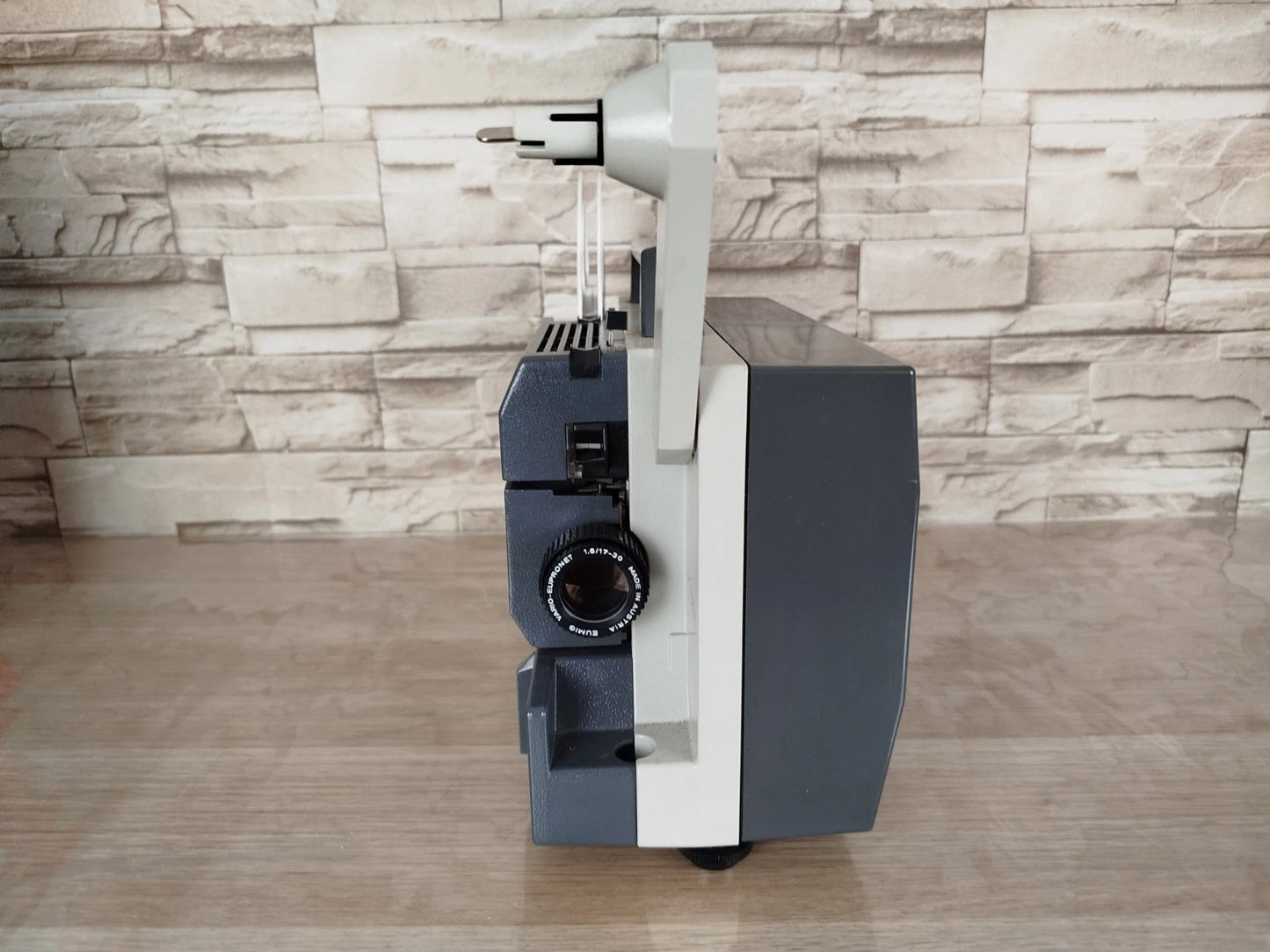 Proiettore Eumig Mark 502 D Per Pellicole Super 8 Vintage Epoca Anni 60 Nero