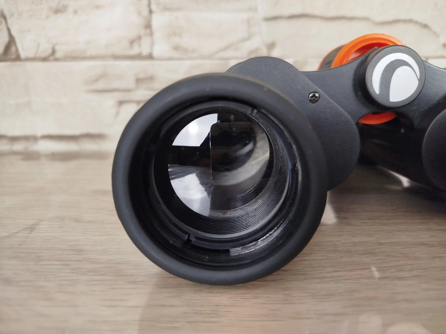 Binocolo Celestron UpClose G2 8x40 WA FOV 8.2° Nero Arancio Prismi Porro Custodia