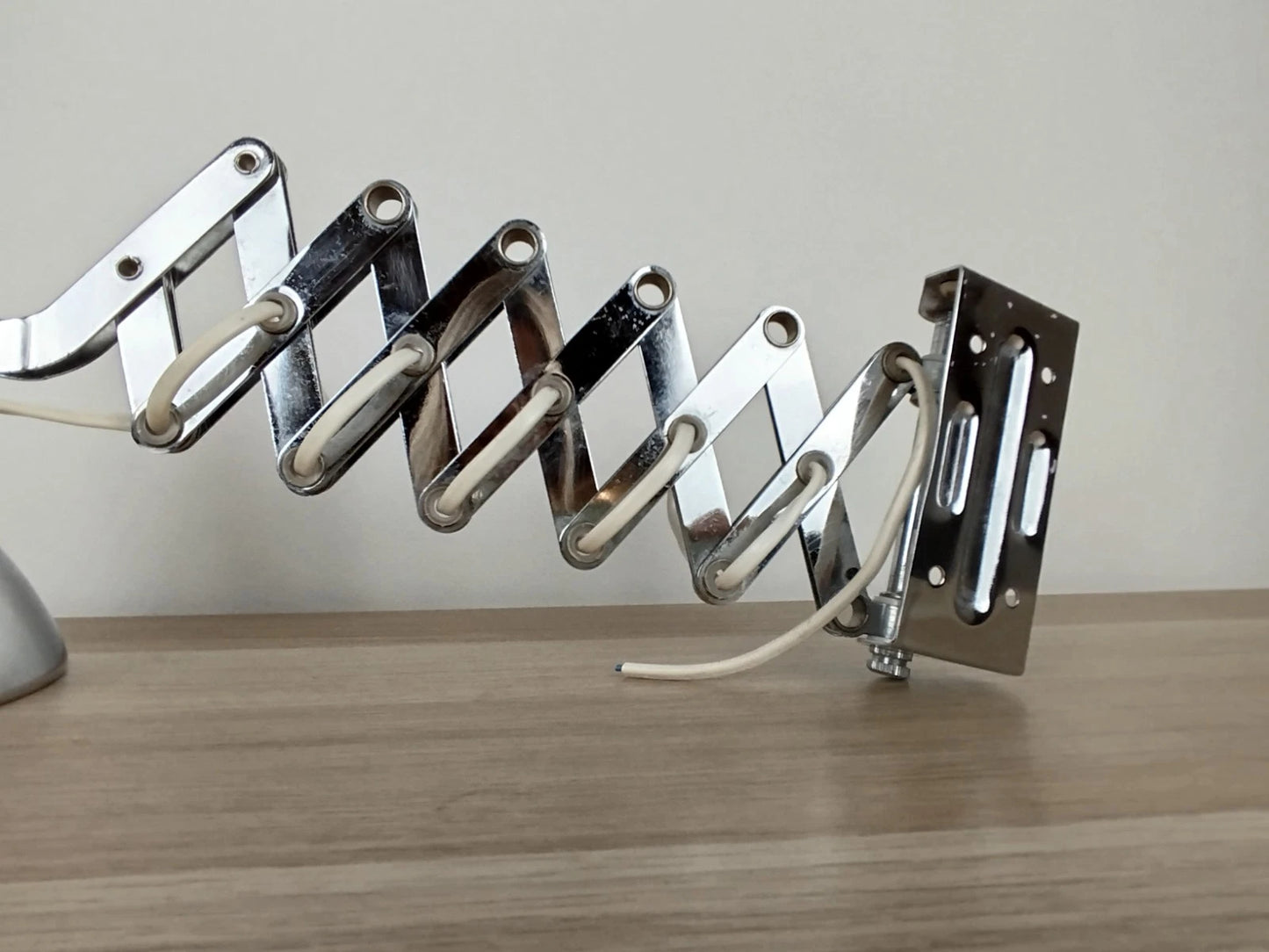 Lampada Applique Da Muro E Parete A Pantografo Cromata Vintage Industriale Retrò