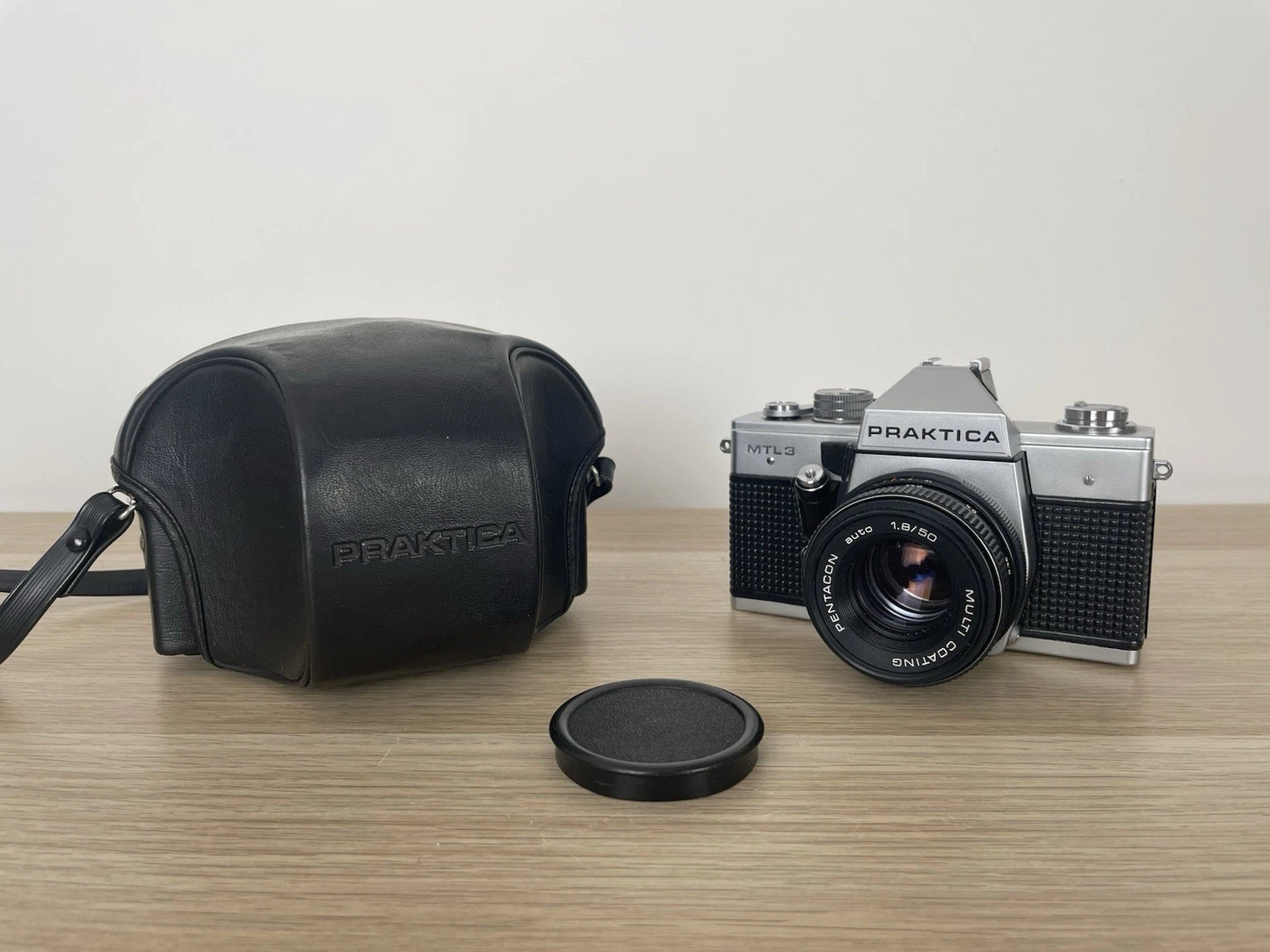 Fotocamera Analogica Praktica MTL 3 Vintage Obiettivo Pentacon Auto 1.8/50 Multi