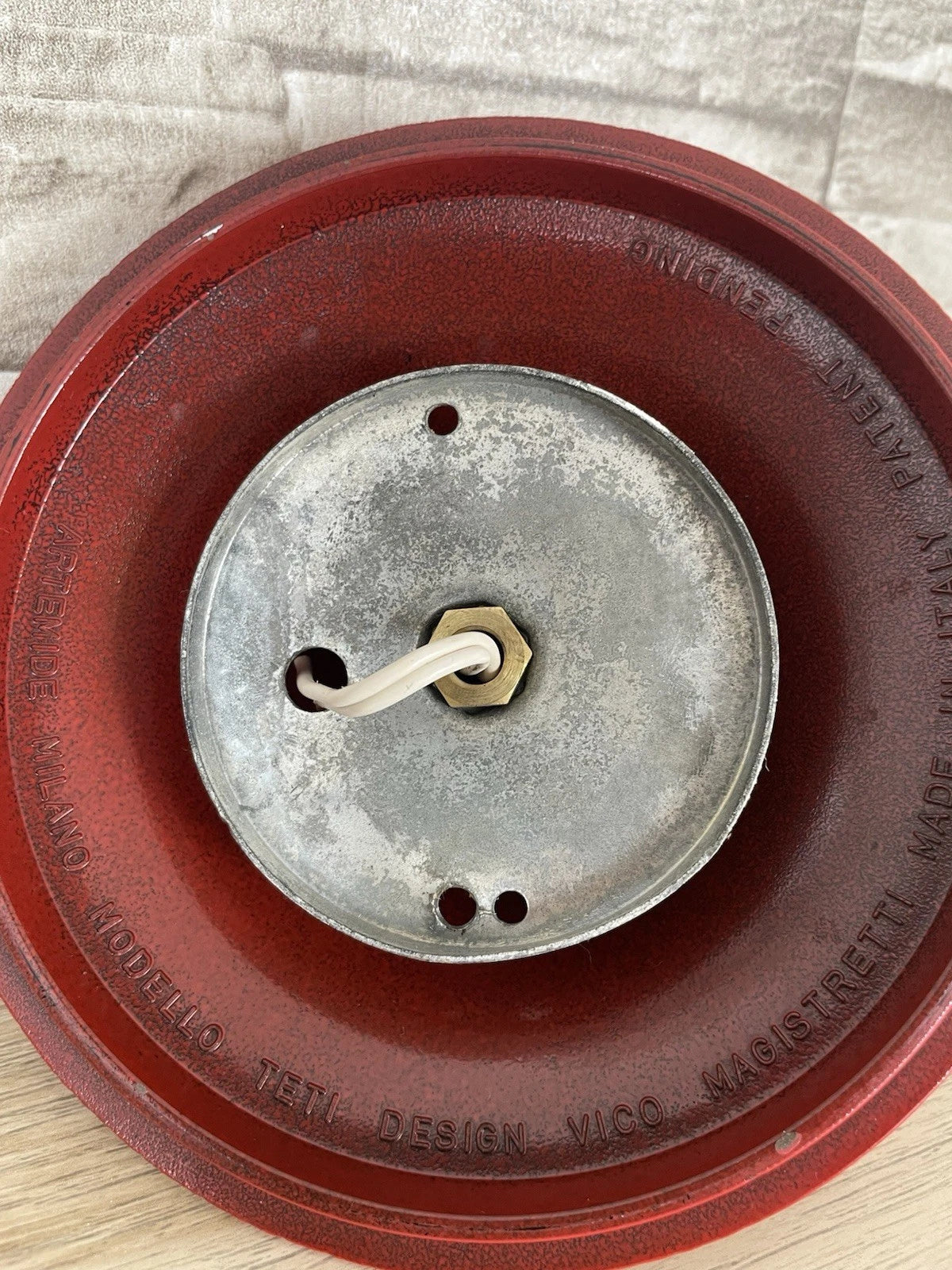 Lampada Da Muro Applique Teti Design Vico Magistretti Per Artemide Rossa Vintage