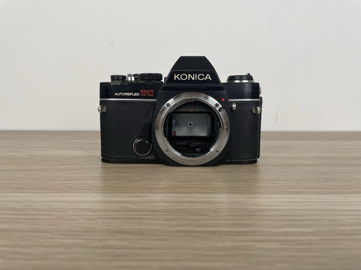 Fotocamera Analogica Konica Autoreflex TC Solo Corpo Macchina Fotografica Nero