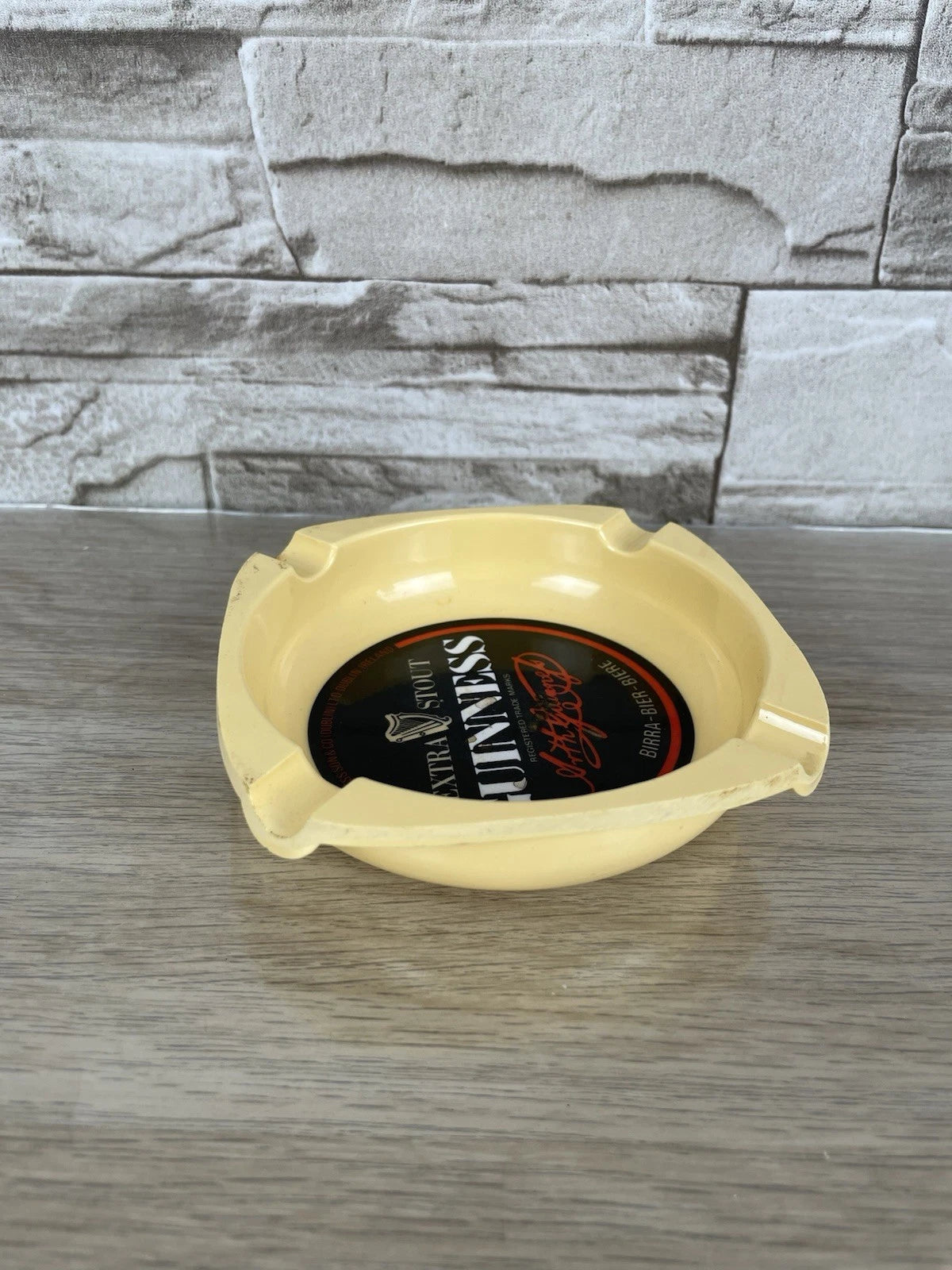 Posacenere Portacenere Birra Guinness Extra Stout Mebel Italy Vintage 70 Giallo