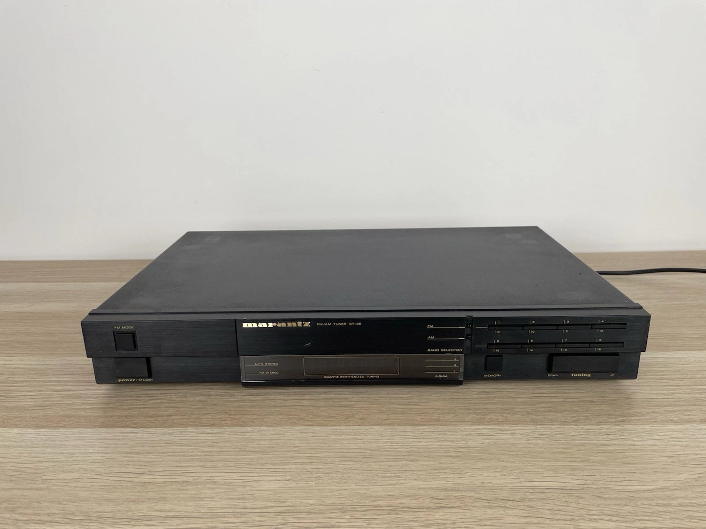 Sintonizzatore Tuner Marantz ST-35 Radio Stereo Vintage Anni 80 Nero Funzionante