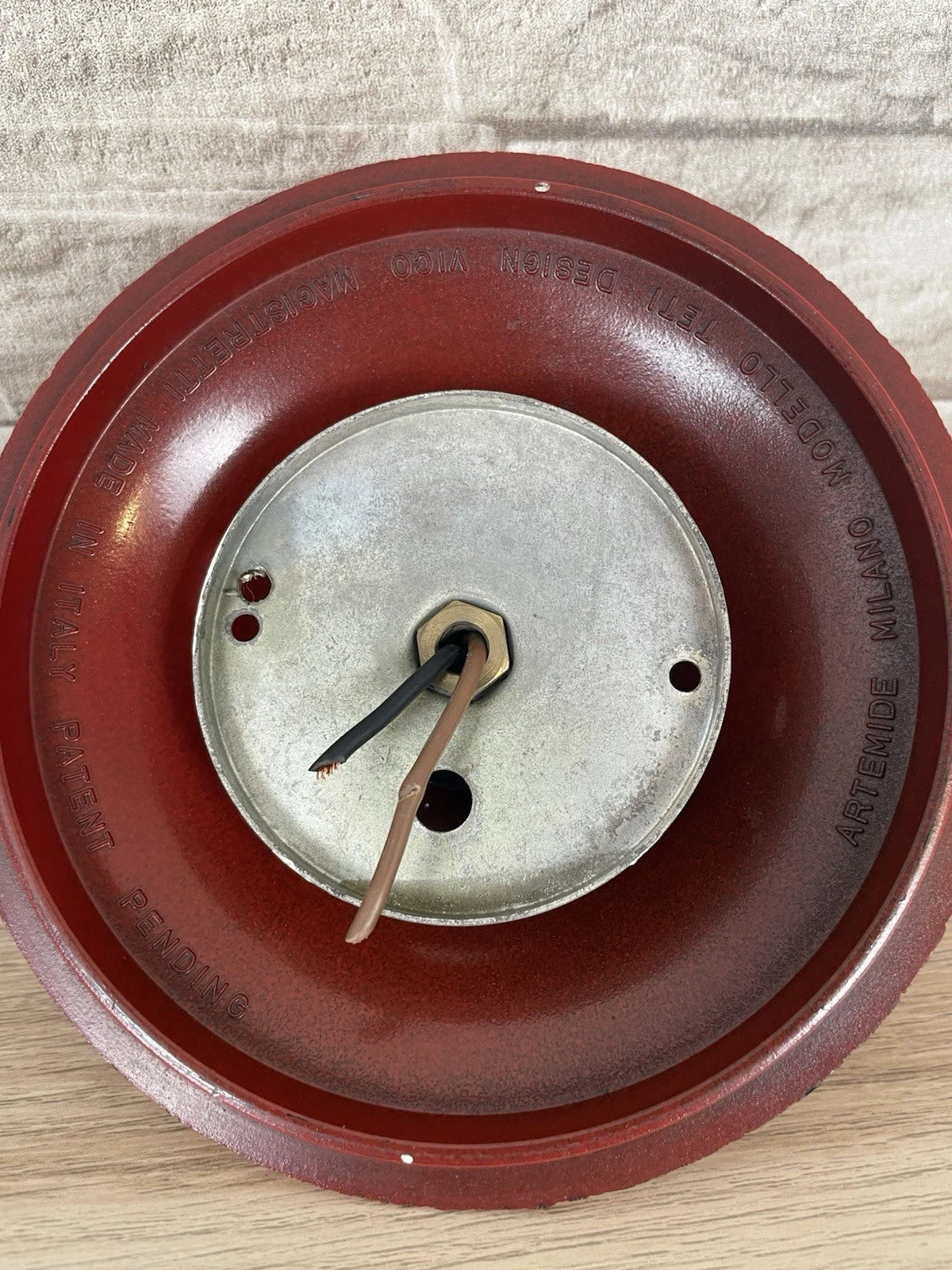 Lampada Da Muro Applique Teti Design Vico Magistretti Per Artemide Rossa Vintage