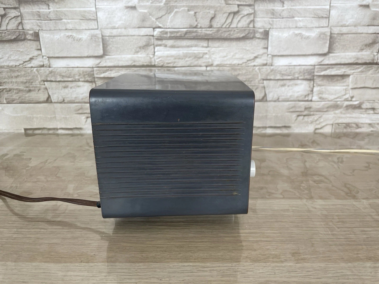 Radio Philips 050 BU Plastica Nera OM Epoca Anni 60 A Valvole Italiana Rara