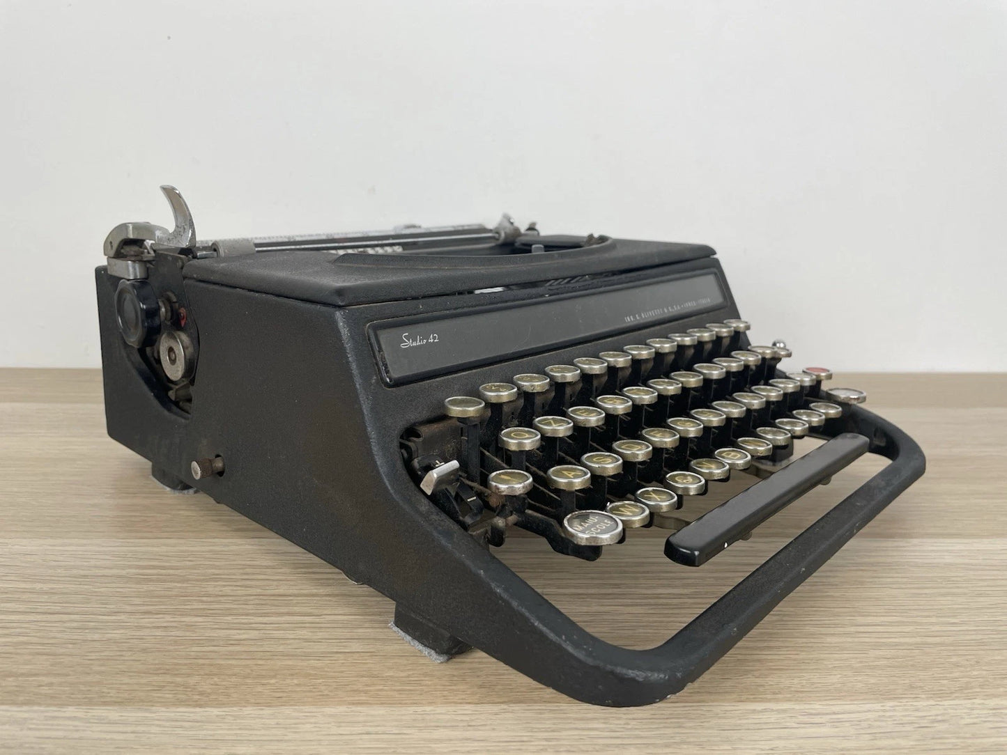 Macchina Da Scrivere Olivetti Studio 42 Portatile Nero Vintage Epoca Anni 30/50