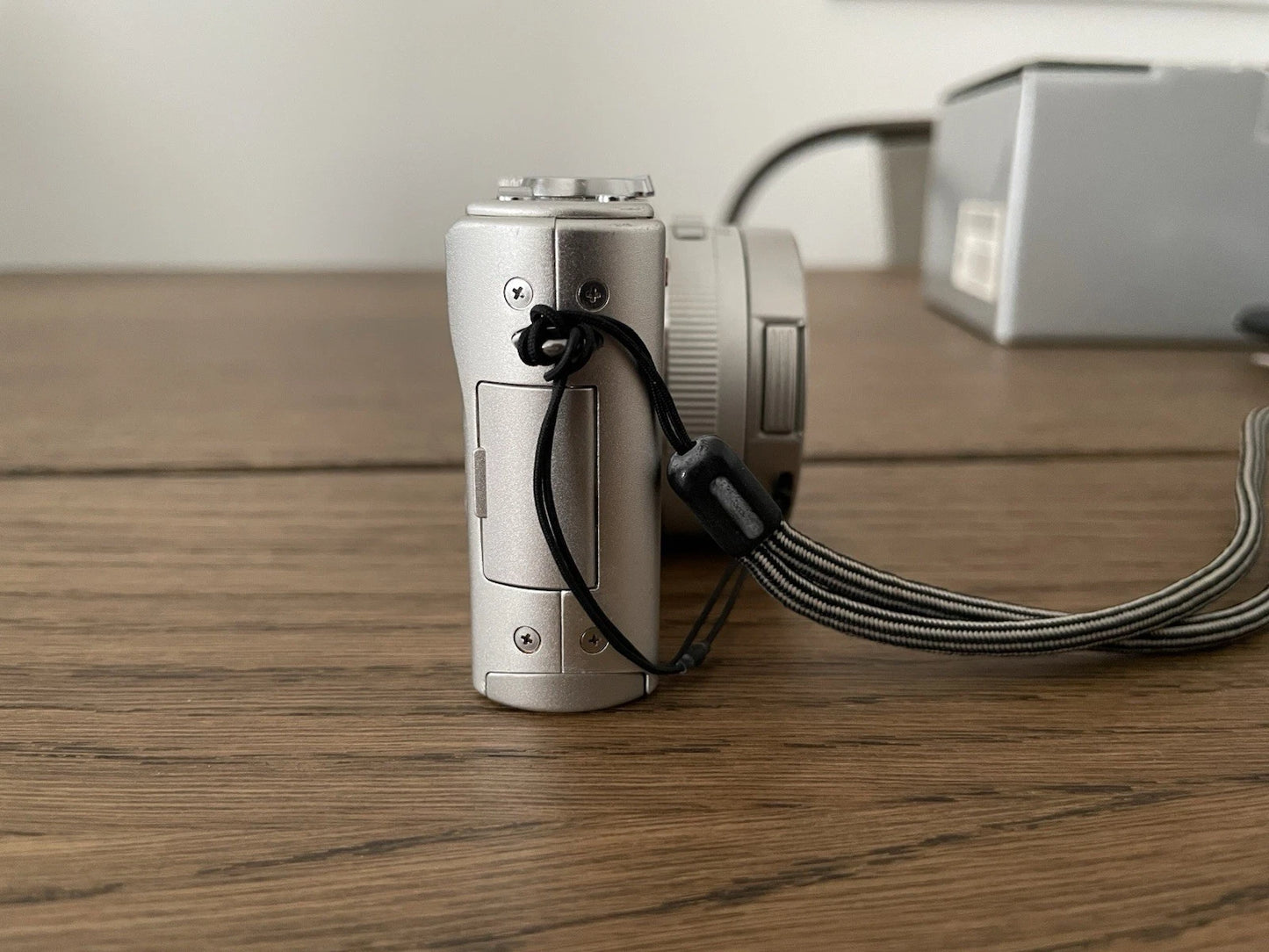 Fotocamera Digitale Leica D-LUX 2 Argento Con Scatola Accessori Cavo Libretto