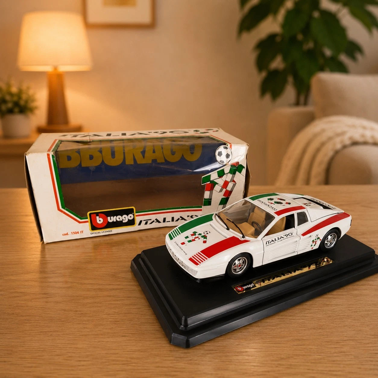 Modellino Automobile Burago Ferrari Testa Rossa 1984 Mondiali Italia 90 Cod 1504