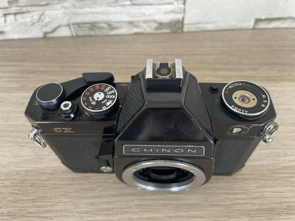 Fotocamera Analogica Chinon CX Solo Corpo Macchina Per Pezzi Di Ricambio Nera