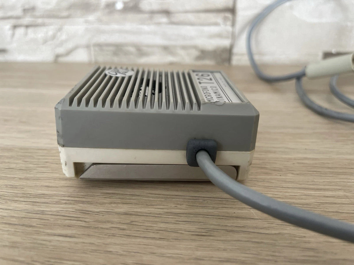 Microfono Dinamico Geloso T26 Per Magnetofono Vintage Epoca Con Cavo Grigio