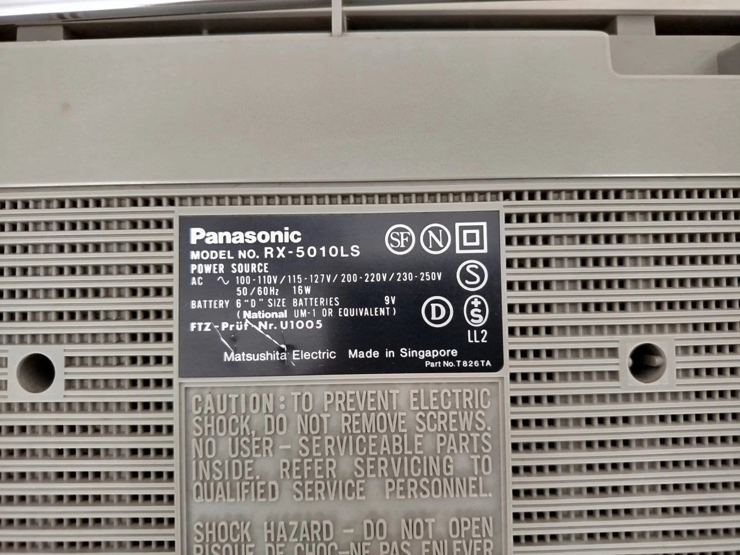 Boombox Ghettoblaster Radio Portatile Panasonic RX-5010LS Argento FM AM E Cavo