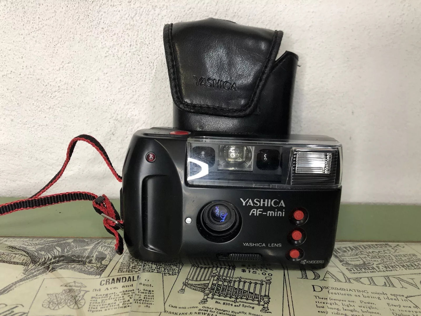 Fotocamera Analogica Yashica AF Mini 35mm Con Custodia Tracolla Colore Nero