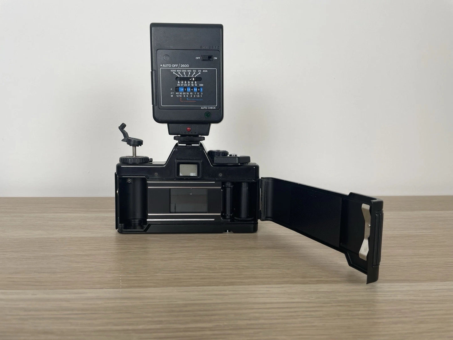 Fotocamera Praktica BCA Electronic Analogica Reflex 35 mm Flash Obiettivo Nero