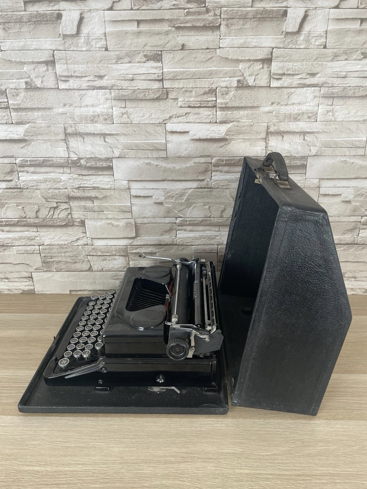 Macchina Per Scrivere Everest Mod.90 Milano Vintage Epoca Anni 40/50 Nera