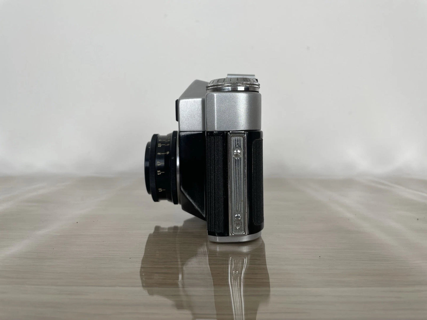 Fotocamera Analogica Zenit E Reflex 35mm URSS Anni 70 Nera Argento Con Custodia