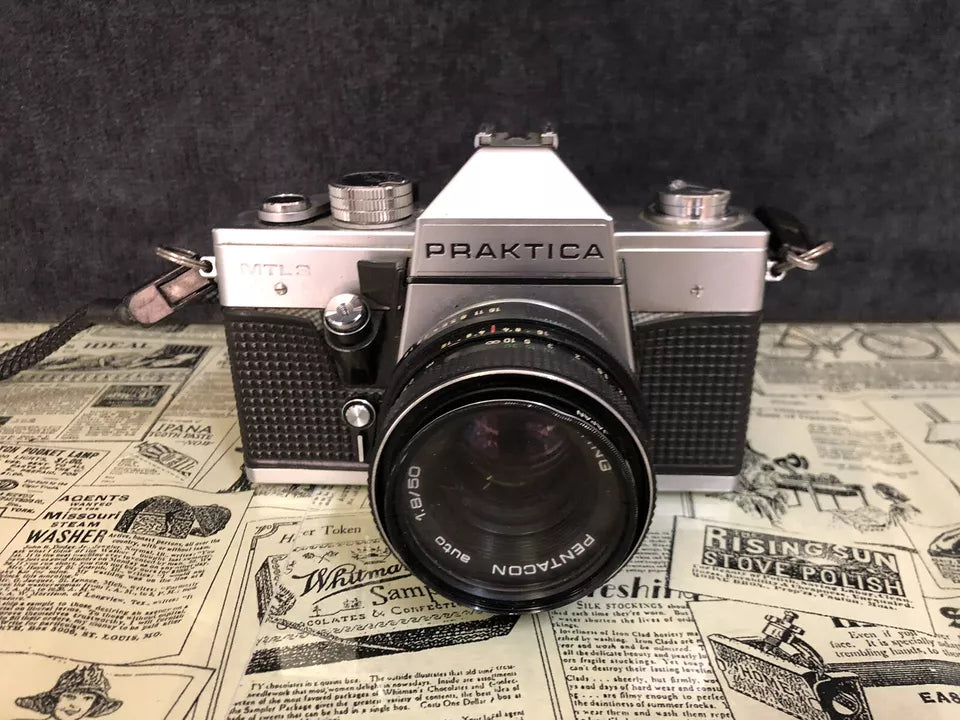 Fotocamera Analogica Praktica MTL 3 Vintage Obiettivo Pentacon Auto 1.8/50 Multi