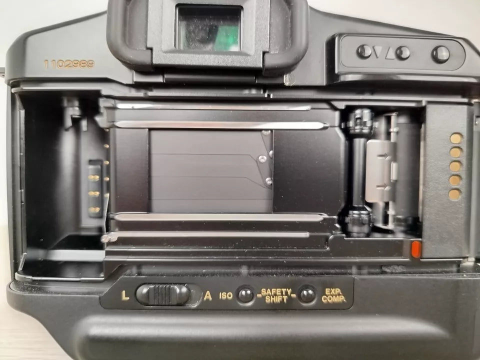 Fotocamera Analogica Canon T90 35mm SLR Nero Corpo Macchina E Manuale A Batterie