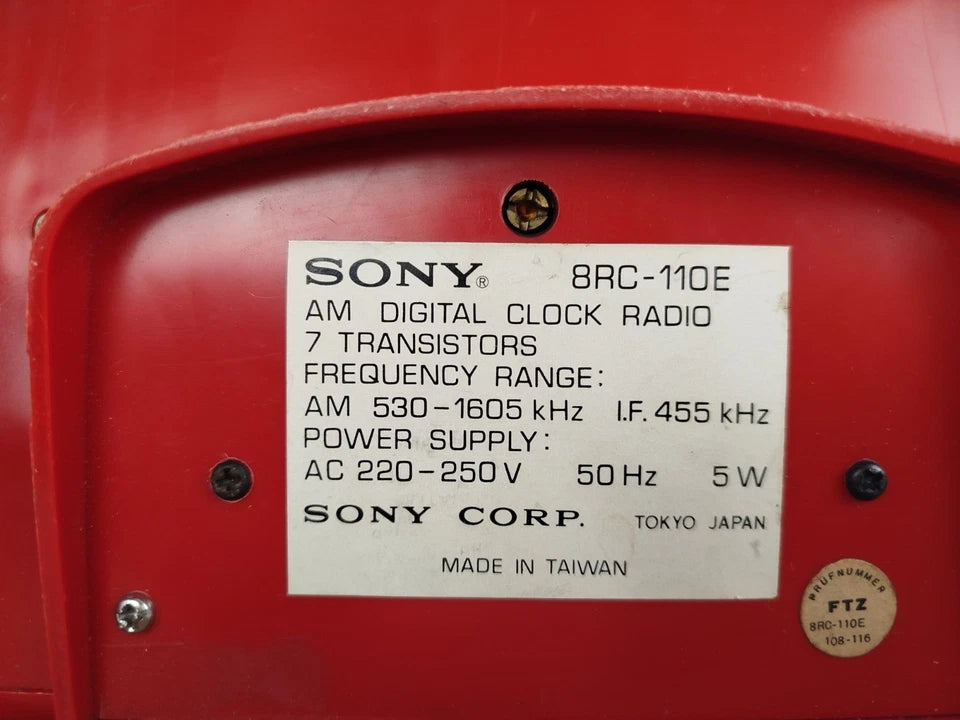 Radio Sveglia Orologio Sony Solid State Digimatic 8RC-110E Vintage Epoca Rossa