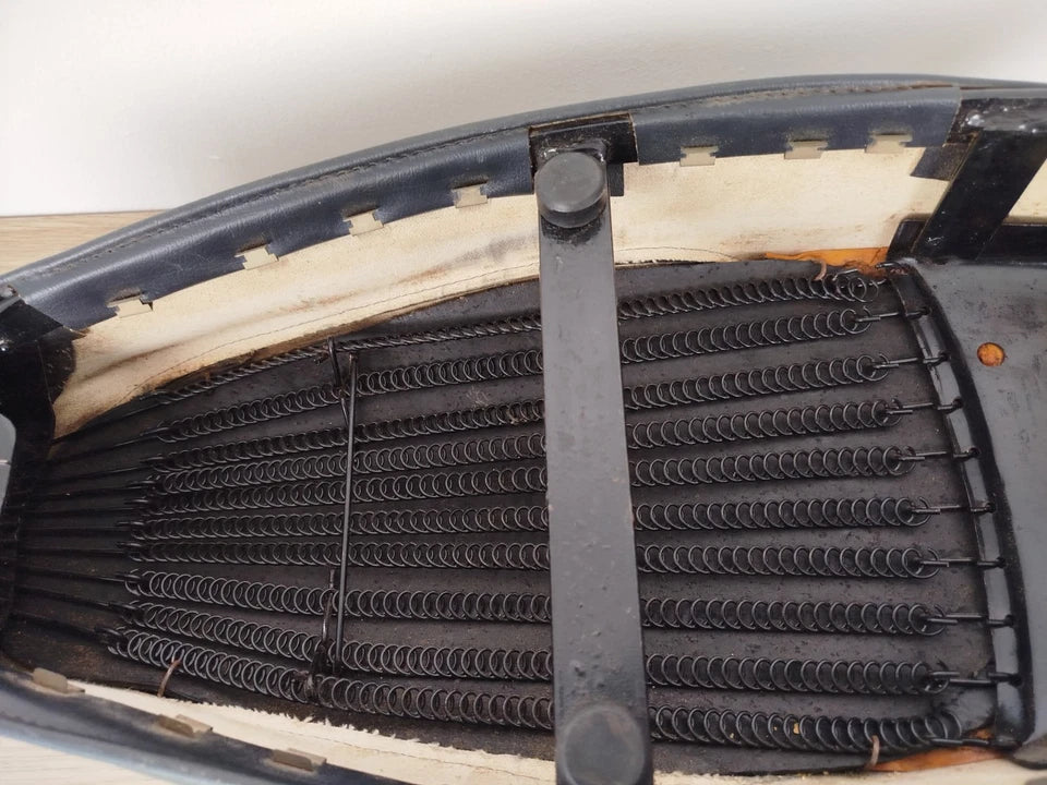 Sella Gobba Monoposto Piaggio Vespa 50 V5A SIP 121014 Vintage Epoca Pelle Nera