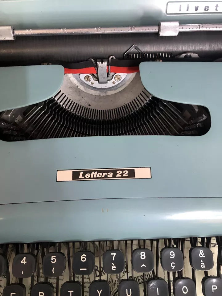 Macchina Da Scrivere Olivetti Lettera 22 Vintage Epoca Anni ‘50 Azzurro