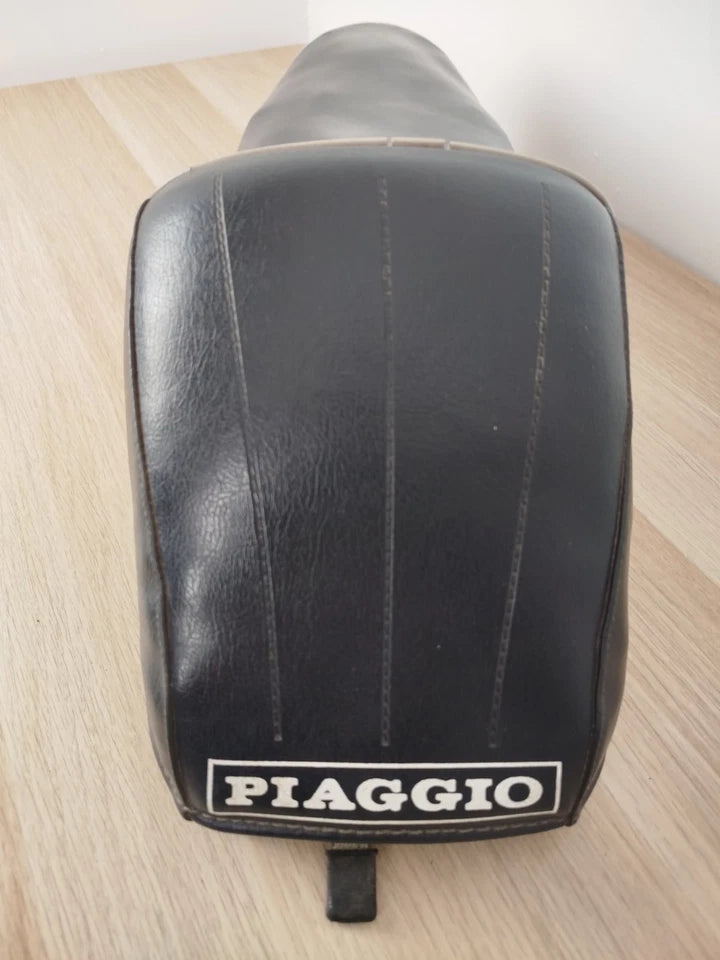 Sella Gobba Monoposto Piaggio Vespa 50 V5A SIP 121014 Vintage Epoca Pelle Nera