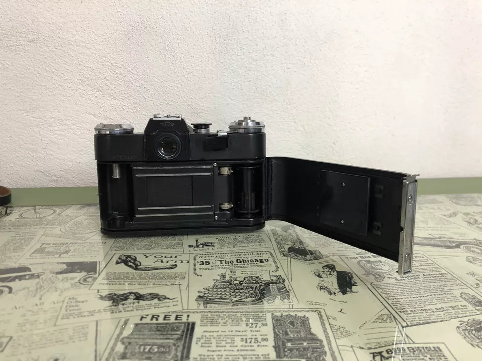 Fotocamera Analogica Zenit E URSS Atemsa 35mm Reflex Obiettivo Helios 44-2 Vite