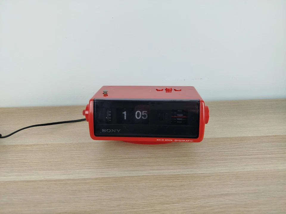 Radio Sveglia Orologio Sony Solid State Digimatic 8RC-110E Vintage Epoca Rossa