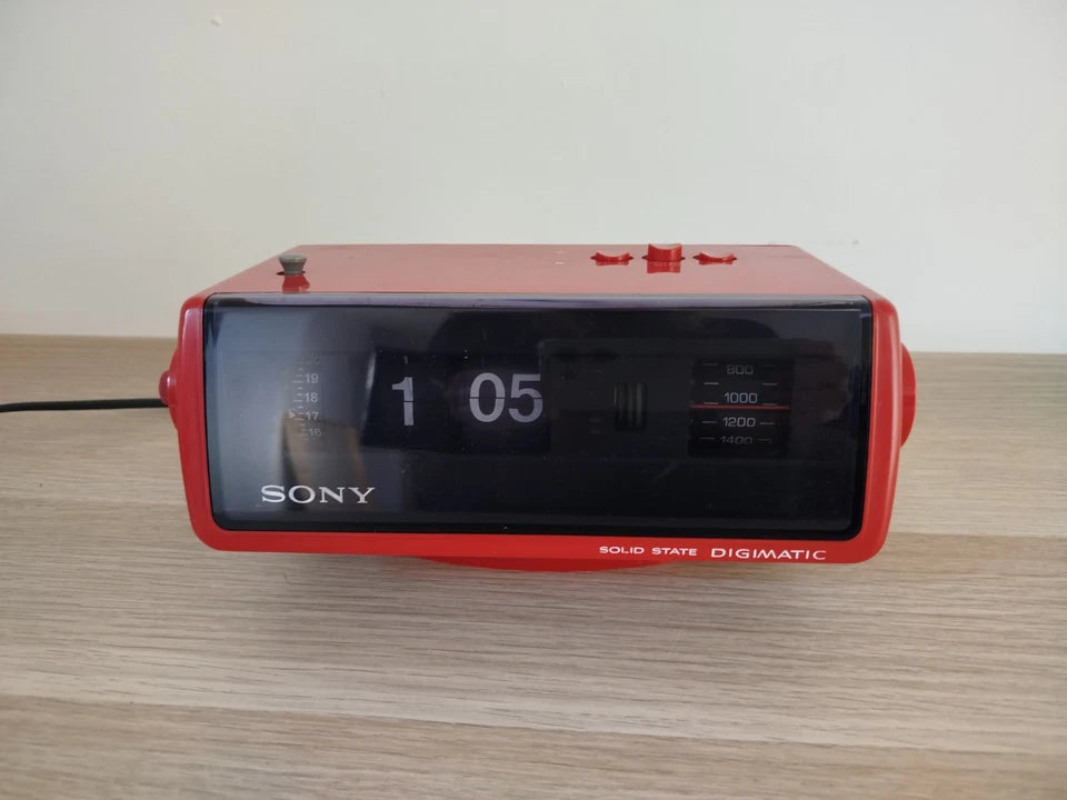 Radio Sveglia Orologio Sony Solid State Digimatic 8RC-110E Vintage Epoca Rossa