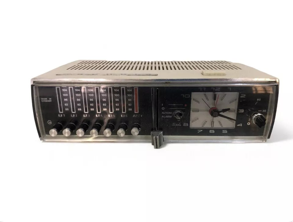 Radio Sveglia Analogica Grundig Sono Clock Bianca Vintage 70 Pezzi Di Ricambio