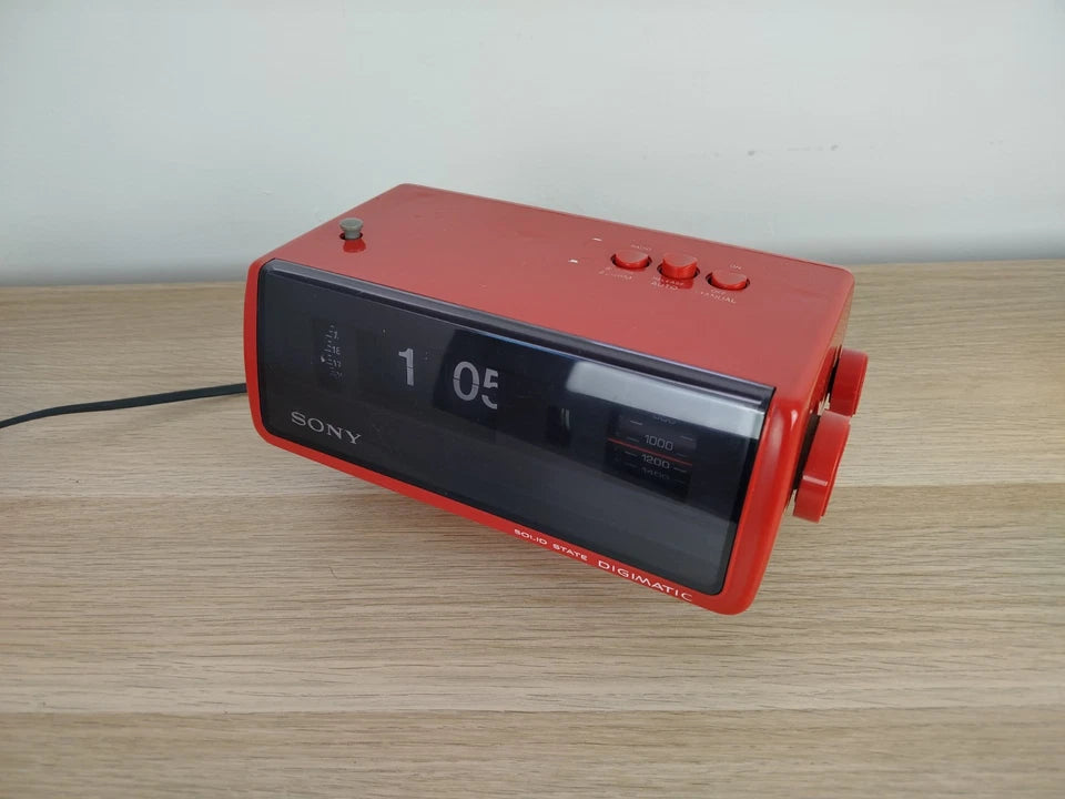 Radio Sveglia Orologio Sony Solid State Digimatic 8RC-110E Vintage Epoca Rossa