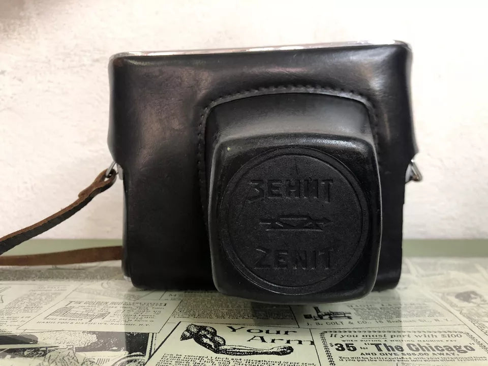 Fotocamera Analogica Zenit E URSS Atemsa 35mm Reflex Obiettivo Helios 44-2 Vite