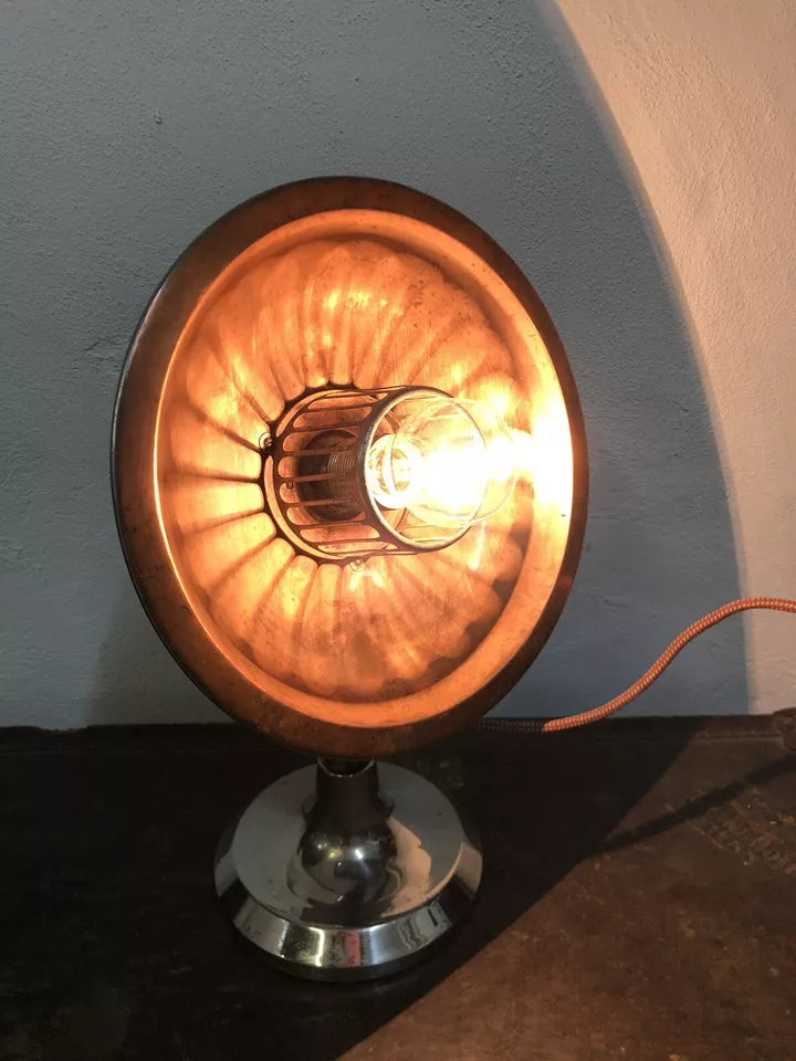 Antica Lampada Da Tavolo Stufa Radiante Vintage Epoca Metallo Rame Con Cavo