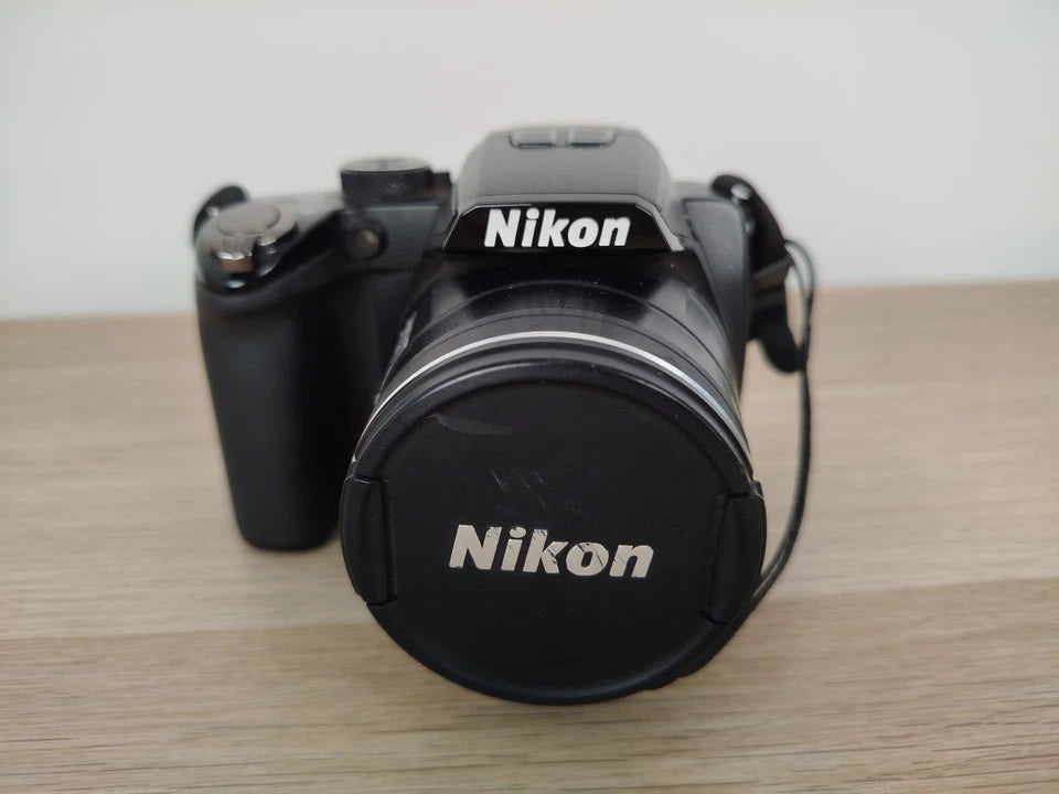 Fotocamera Digitale Nikon Coolpix P100 Obiettivo Nikkor 26X Optical Wide Zoom