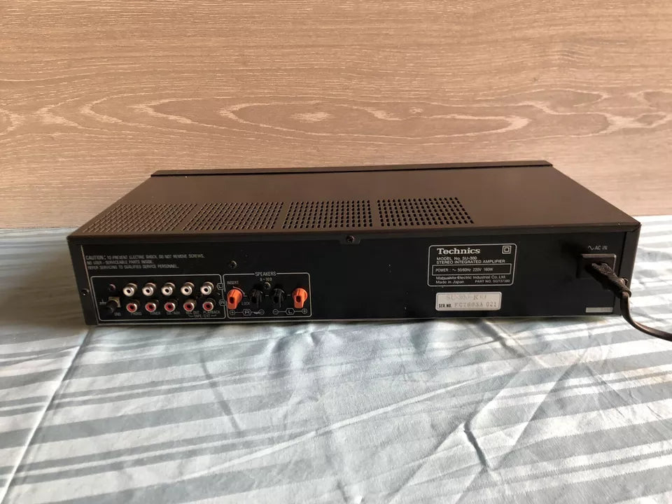 Amplificatore Technics SU-300 Stereo Integrated Amplifier Hi-fi Giappone 160W