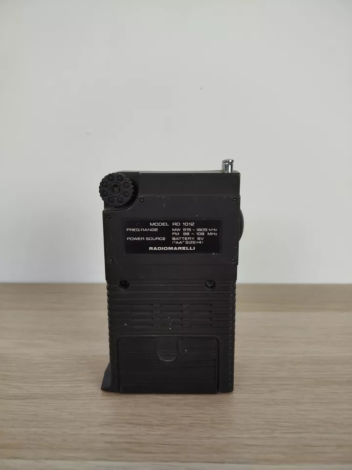 Radio Radiomarelli Model RD 1012 Tascabile Pezzi Di Ricambio A Batterie Nero